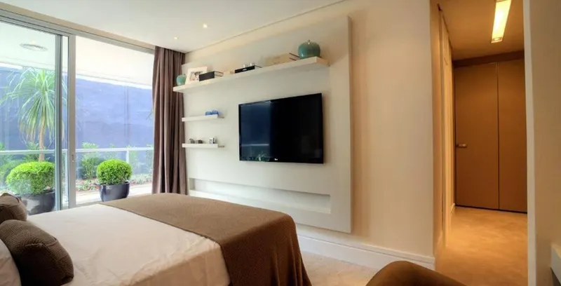 Interior at Acervo Pinheiros (developer's show unit)