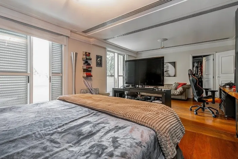 Interior at Caroline (developer's show unit)