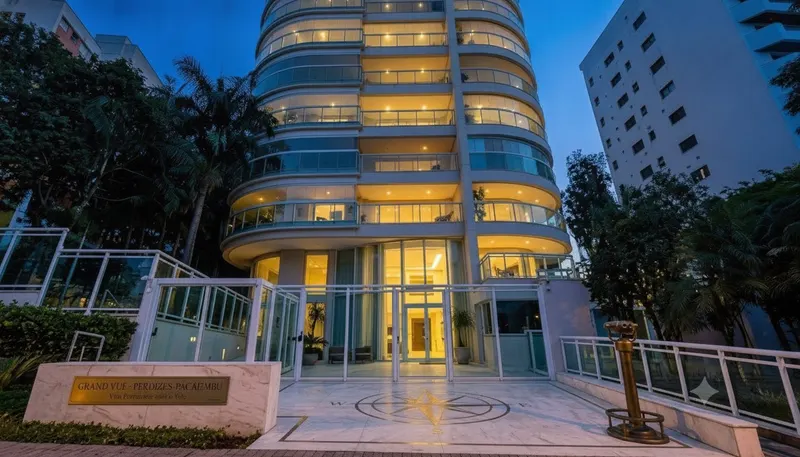 Edifício Grand Vue — the house's artwork
